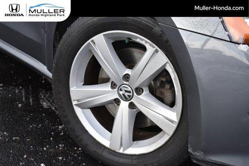 2013 Volkswagen Passat 2.5 SE