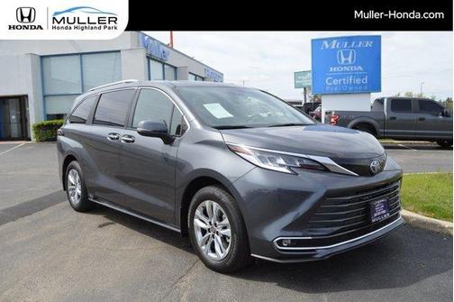 2025 Toyota Sienna Limited