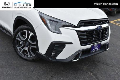 Crystal White Pearl 2025 Subaru Ascent Touring