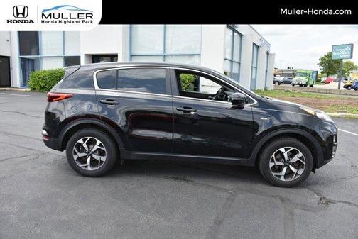 Black Cherry Pearl 2020 Kia Sportage LX
