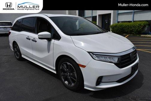 White 2023 Honda Odyssey Elite