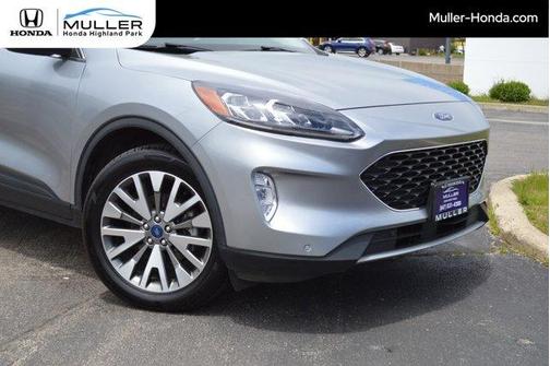 2022 Ford Escape Titanium
