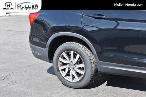 Crystal Black Pearl 2020 Honda Pilot EX-L