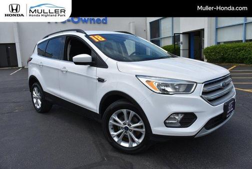 Oxford White 2018 Ford Escape SE