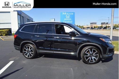2022 Honda Pilot Touring 7-Passenger