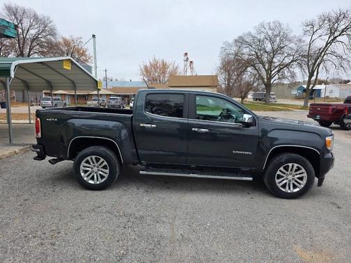 2017 GMC Canyon SLT