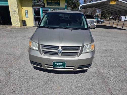 2009 Dodge Grand Caravan SE