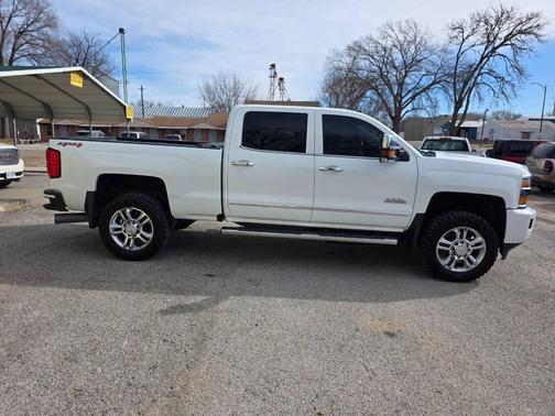 2016 Chevrolet Silverado 2500 High Country