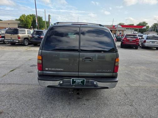 2001 Chevrolet Suburban 1500 LT