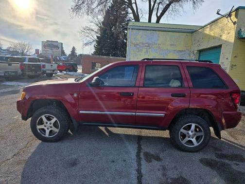 2005 Jeep Grand Cherokee Laredo
