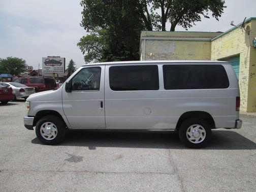 Gray 2010 Ford E350 Super Duty XLT
