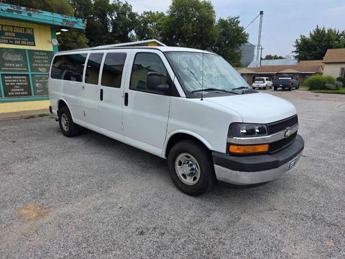 2018 Chevrolet Express 3500 LT