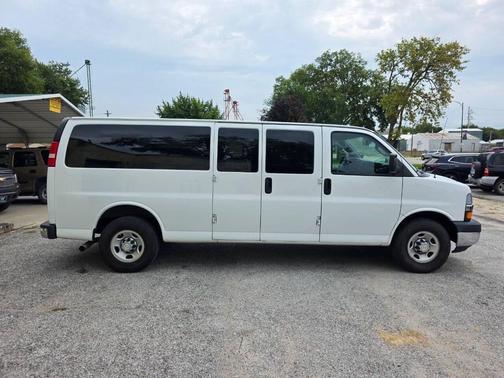 2018 Chevrolet Express 3500 LT