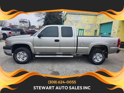 2003 Chevrolet Silverado 2500 LS H/D Extended Cab
