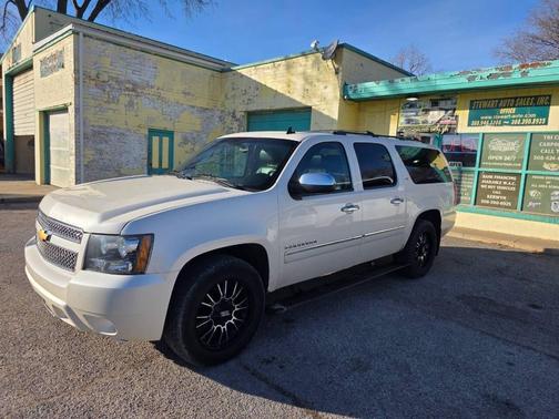 2013 Chevrolet Suburban 1500 LTZ