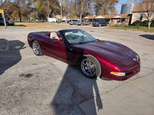 2003 Chevrolet Corvette Base