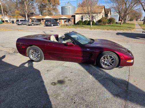 2003 Chevrolet Corvette Base