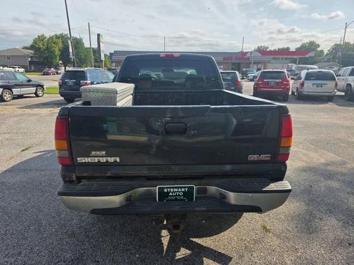 2003 GMC Sierra 2500 SLT H/D Crew Cab