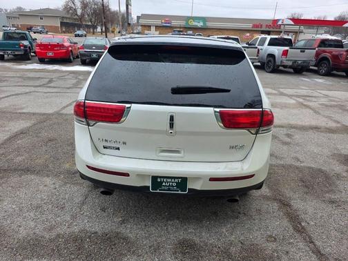 2012 Lincoln MKX Base