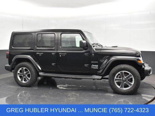 Black Clearcoat 2019 Jeep Wrangler Unlimited Sahara