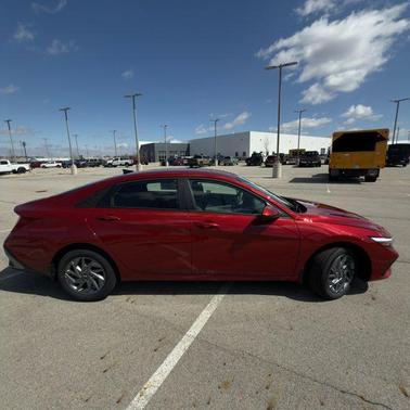 2025 Hyundai ELANTRA HEV Blue