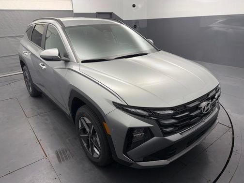 Shimmering Silver 2026 Hyundai TUCSON SEL