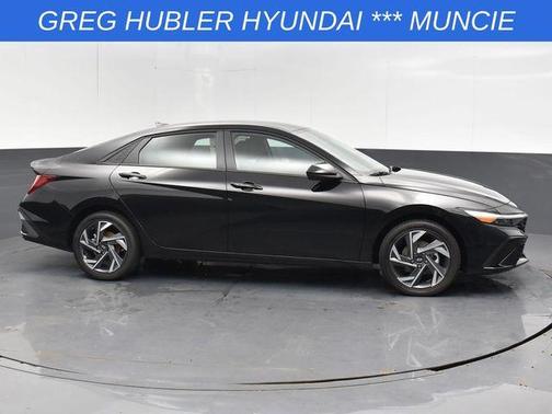 2025 Hyundai ELANTRA HEV SEL Sport