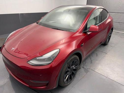 2024 Tesla Model Y Long Range