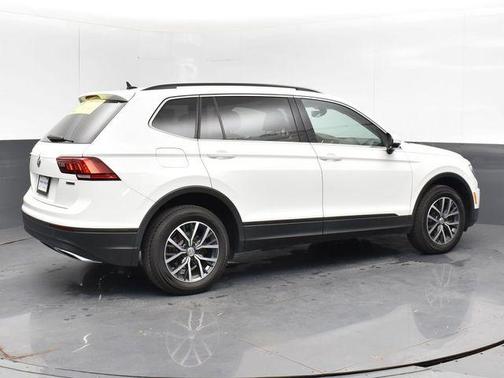 2019 Volkswagen Tiguan 2.0T SE
