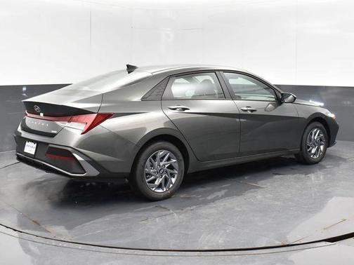 2025 Hyundai ELANTRA HEV Blue