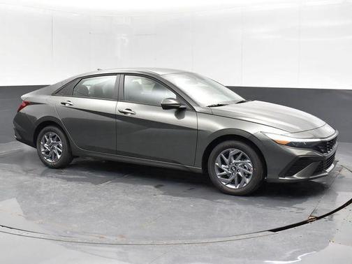 2025 Hyundai ELANTRA HEV Blue