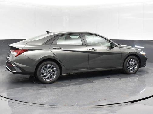 2025 Hyundai ELANTRA HEV Blue