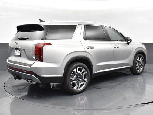 2025 Hyundai PALISADE SEL Premium