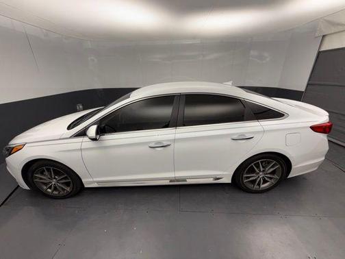 2015 Hyundai SONATA Sport 2.0T