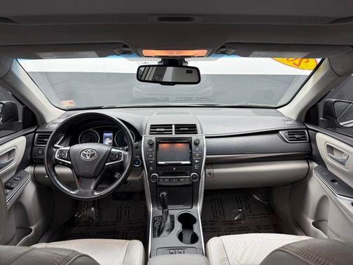 2015 Toyota Camry XLE