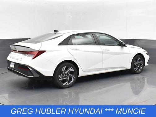 2025 Hyundai ELANTRA HEV SEL Sport