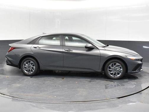 2025 Hyundai ELANTRA HEV Blue