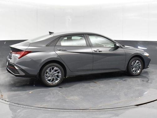 2025 Hyundai ELANTRA HEV Blue