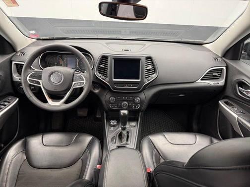 2022 Jeep Cherokee X