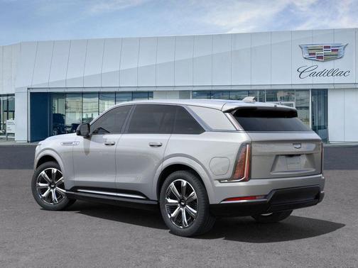 2025 Cadillac Escalade IQ Luxury 2