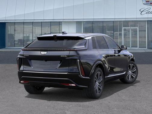 Stellar Black Metallic 2026 Cadillac LYRIQ Luxury