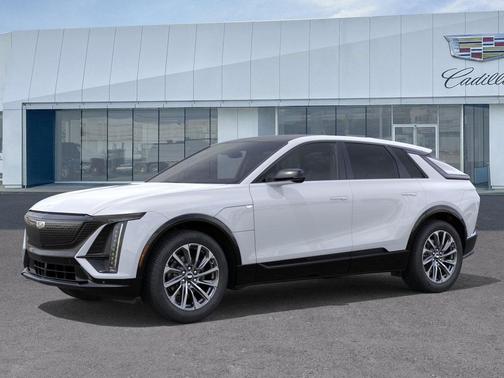Vibrant White Tricoat 2027 Cadillac LYRIQ Sport