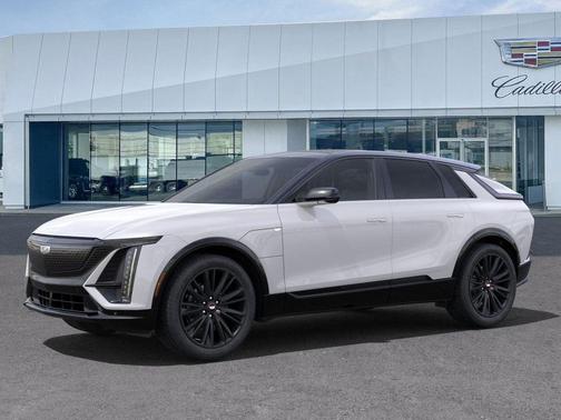 2025 Cadillac LYRIQ Sport
