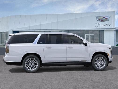 Vibrant White Tricoat 2026 Cadillac Escalade ESV Luxury