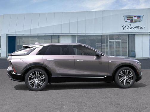 Celestial Metallic 2026 Cadillac LYRIQ Luxury