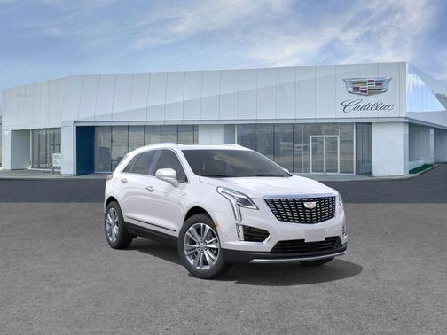 Crystal White Tricoat 2026 Cadillac XT5 Premium Luxury