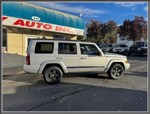 2010 Jeep Commander Sport