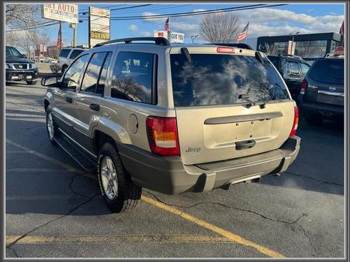 2004 Jeep Grand Cherokee Laredo