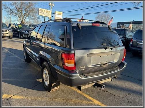 2004 Jeep Grand Cherokee Laredo