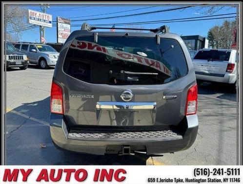 2012 Nissan Pathfinder Silver